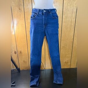 Slim Straight Jeans in Classic Blue